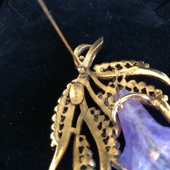 Bounkit Amethyst lily & multiple gem stones brooch - Picture 6 of 8